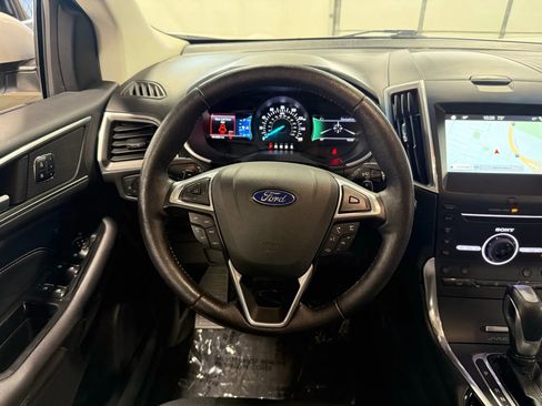 Used 2016 Ford Edge Titanium w/ Equipment Group 301A image 14