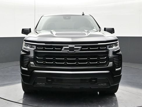 Used 2025 Chevrolet Silverado 1500 RST RWD image 8