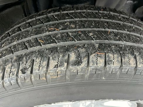 Used 2018 Jeep Wrangler Sport image 14