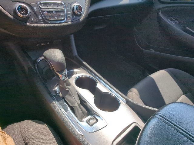 Used 2024 Chevrolet Malibu LT FWD image 17