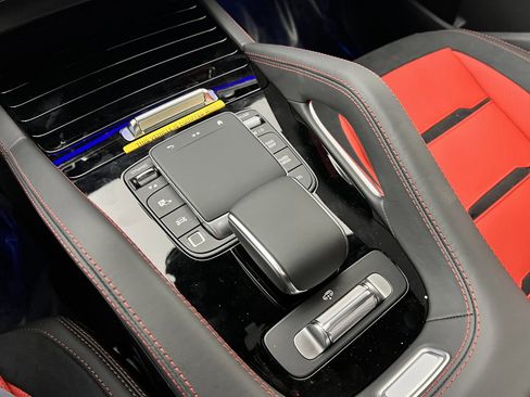 New 2025 Mercedes-Benz GLE 63 AMG S image 33