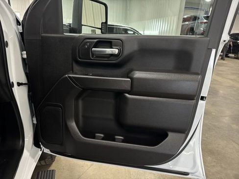 Used 2026 Chevrolet Silverado 3500 W/T w/ WT Convenience Package image 26