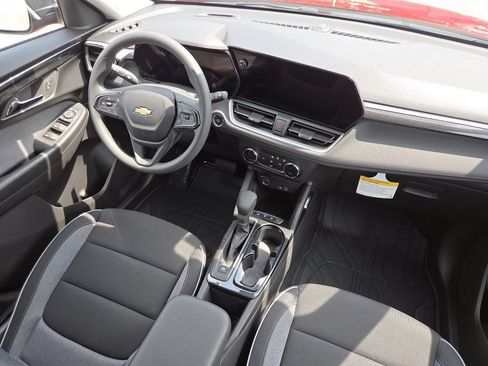 New 2026 Chevrolet TrailBlazer LS AWD/4WD image 23