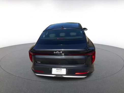 Used 2025 Kia K4 LXS image 12