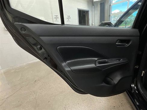 Used 2020 Nissan Versa SV FWD image 19