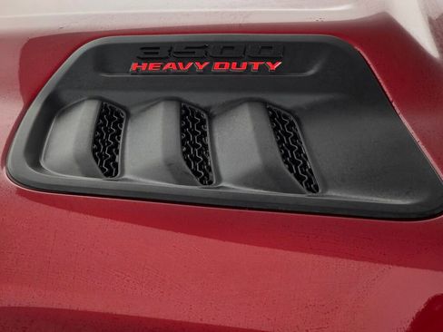 New 2026 RAM 3500 Laramie AWD/4WD image 14