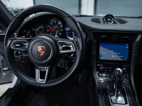 Used 2017 Porsche 911 Turbo S image 45