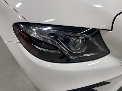 Certified 2017 Mercedes-Benz E 300 4MATIC image 10