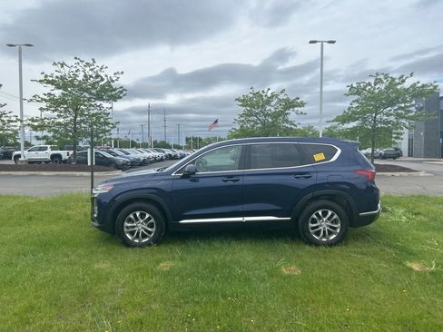 Used 2019 Hyundai Santa Fe SEL AWD/4WD image 2