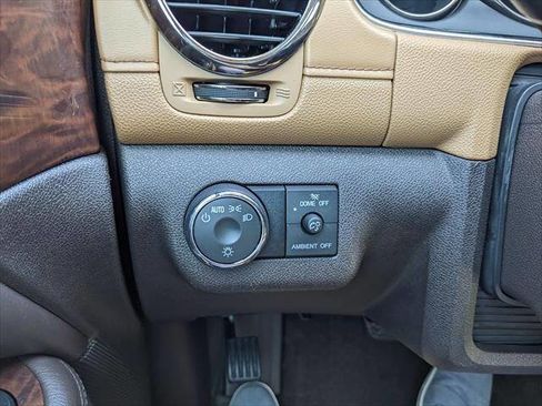 Used 2017 Buick Enclave Premium w/ Experience Buick Package image 29