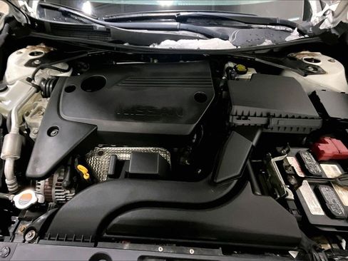 Used 2017 Nissan Altima 2.5 image 29