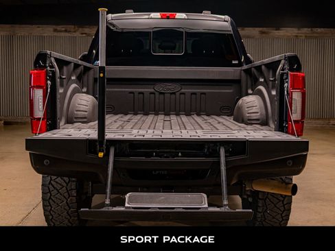 Used 2020 Ford F250 Lariat image 8