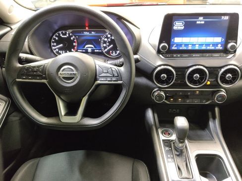 Used 2023 Nissan Sentra SV FWD image 22