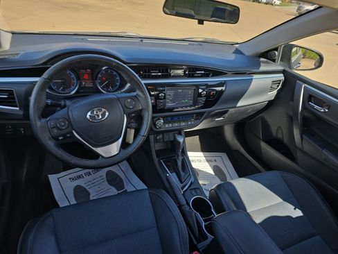 Used 2016 Toyota Corolla S image 9