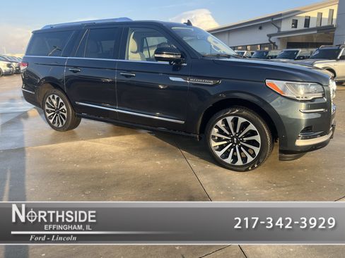Used 2022 Lincoln Navigator L Reserve image 1