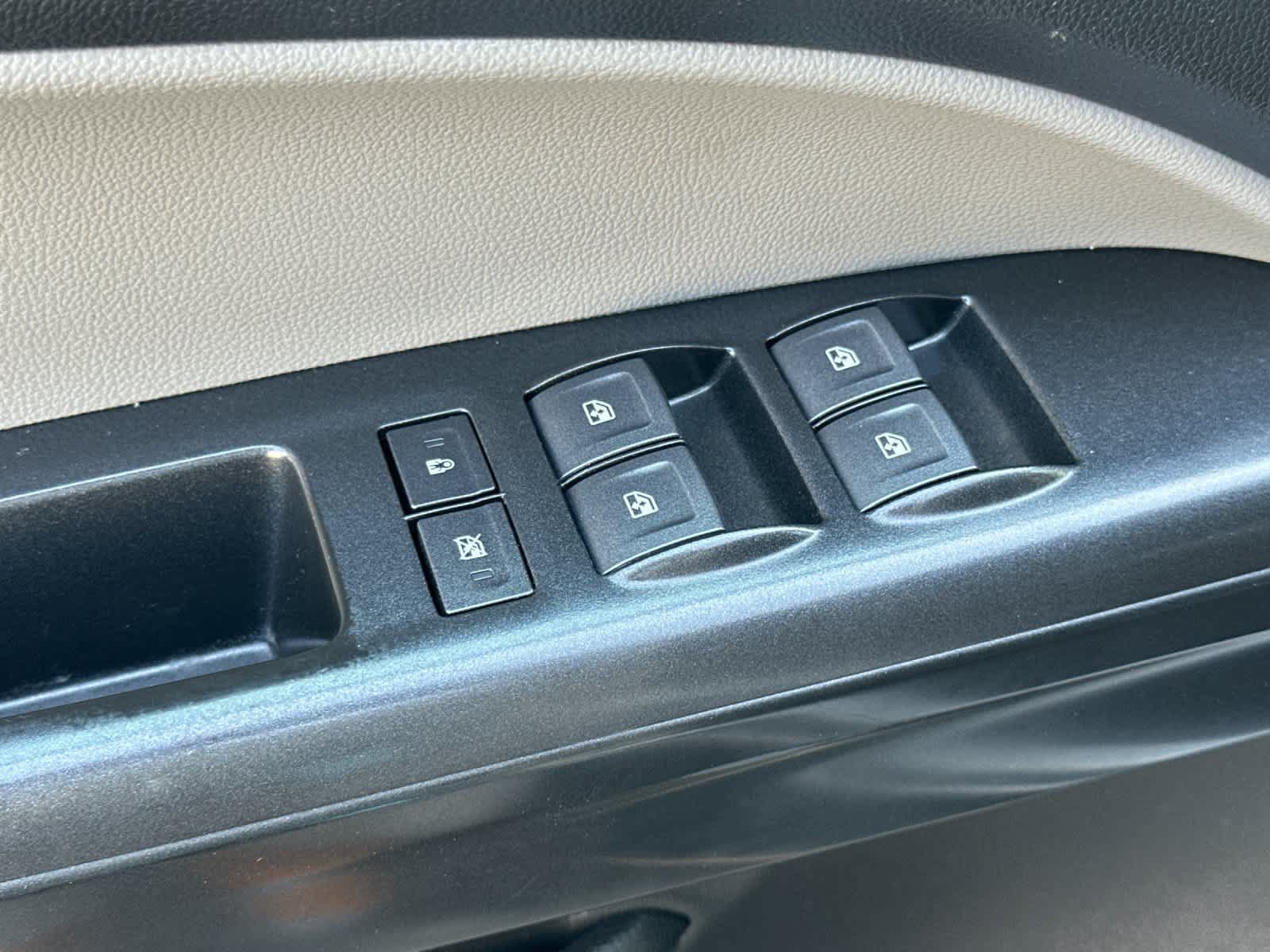 Used 2019 Chevrolet Colorado W/T RWD image 14