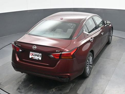 Used 2023 Nissan Altima 2.5 SV image 35