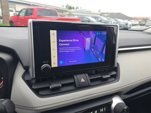 Used 2025 Toyota RAV4 XLE image 29