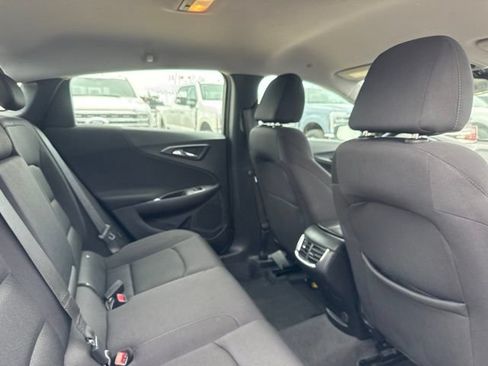 Used 2024 Chevrolet Malibu LT FWD image 9