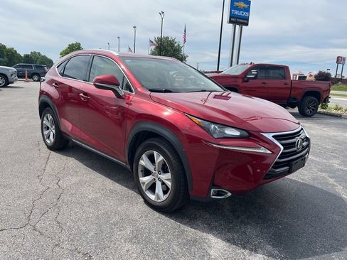 Used 2017 Lexus NX 200t AWD w/ Premium Package image 2