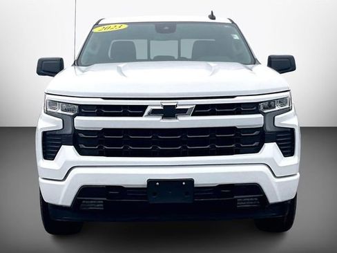 Used 2023 Chevrolet Silverado 1500 RST w/ Convenience Package II image 3