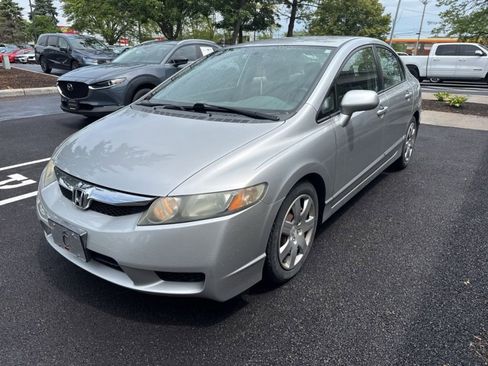 Used 2010 Honda Civic LX image 5