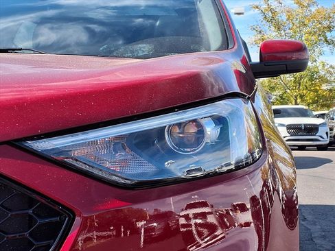 Used 2021 Ford Edge ST-Line image 21