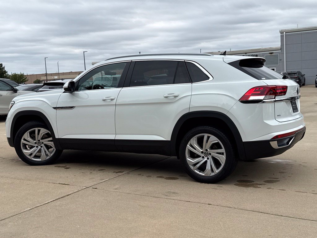 Used 2020 Volkswagen Atlas Cross Sport SEL AWD/4WD image 3
