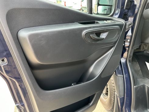 Used 2020 Mercedes-Benz Sprinter 2500 w/ Driver Convenience Package image 6