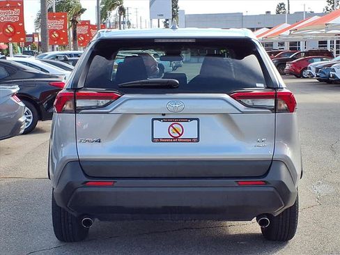 Used 2024 Toyota RAV4 LE image 5