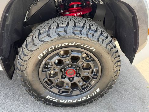 Used 2025 Toyota Tundra TRD Pro w/ Tow Tech Package AWD/4WD image 39