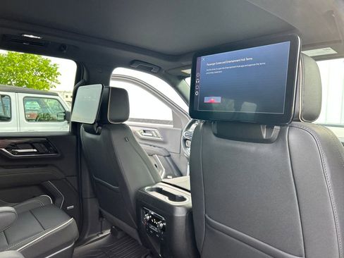 New 2026 GMC Yukon XL Elevation image 51