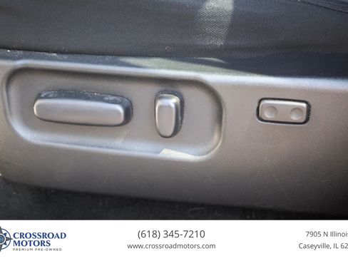 Used 2021 Toyota Tacoma TRD Sport AWD/4WD image 21