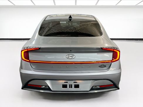 Used 2021 Hyundai Sonata SE FWD image 5