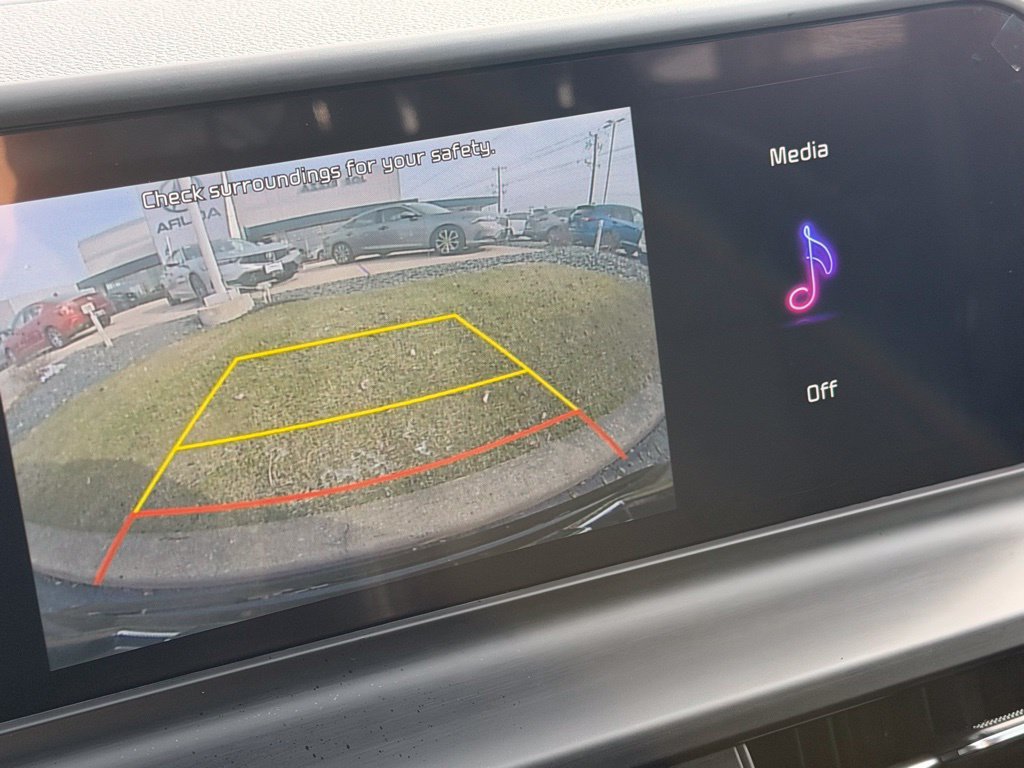 Used 2024 Kia Seltos EX AWD/4WD image 19