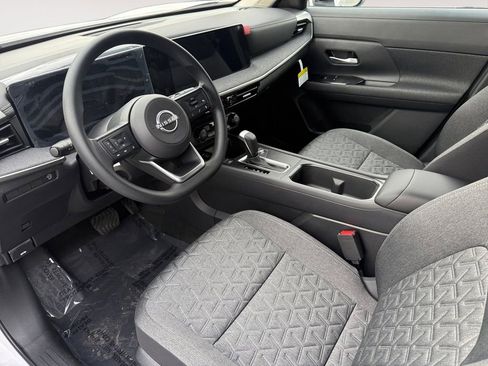 New 2026 Nissan Kicks SV image 16