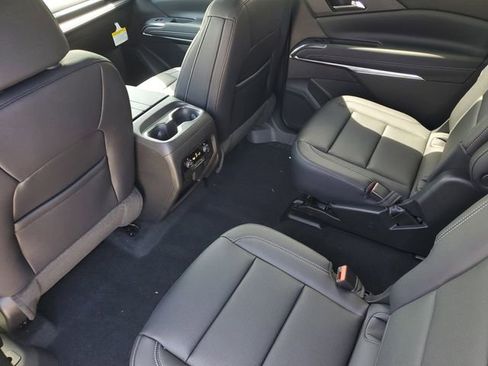 New 2026 Chevrolet Traverse LT w/ Midnight/Sport Edition FWD image 7
