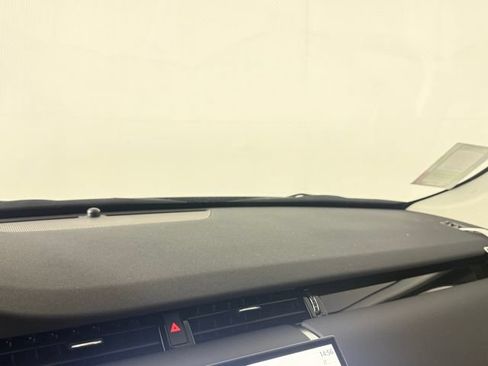 Used 2025 Land Rover Discovery Sport S AWD/4WD image 32