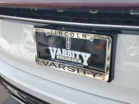 New 2026 Lincoln Nautilus Reserve image 34