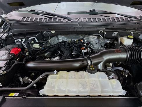 Used 2023 Ford Expedition Limited image 33