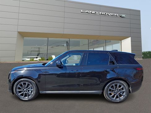Used 2024 Land Rover Range Rover Sport SE AWD/4WD image 6