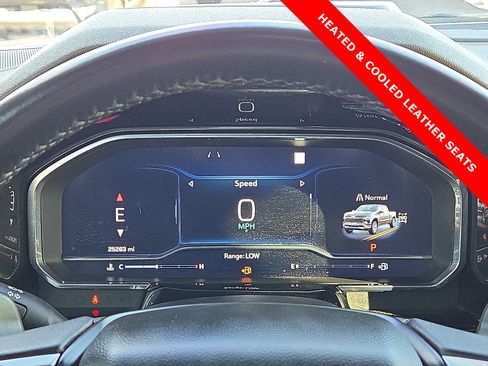 Used 2022 Chevrolet Silverado 1500 ZR2 w/ Technology Package image 23