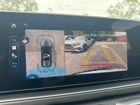 New 2026 Mercedes-Benz GLS 450 4MATIC image 32