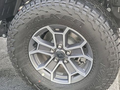 New 2026 Jeep Gladiator Mojave image 21