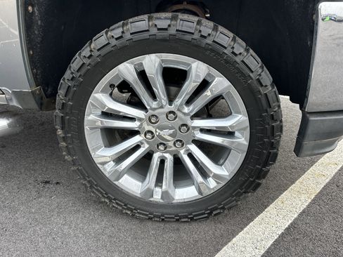 Used 2017 Chevrolet Silverado 1500 LTZ w/ Sport Package image 13