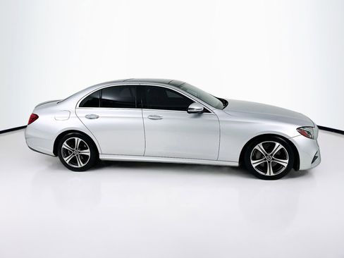 Used 2020 Mercedes-Benz E 350 Sedan image 9