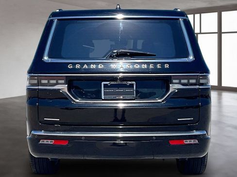 Used 2022 Jeep Grand Wagoneer Series II w/ Premium Group II AWD/4WD image 4