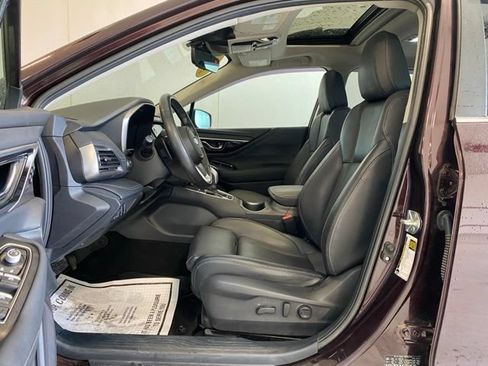 Used 2023 Subaru Outback Limited AWD/4WD image 10