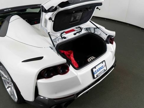 Used 2022 Ferrari 812 GTS RWD image 29