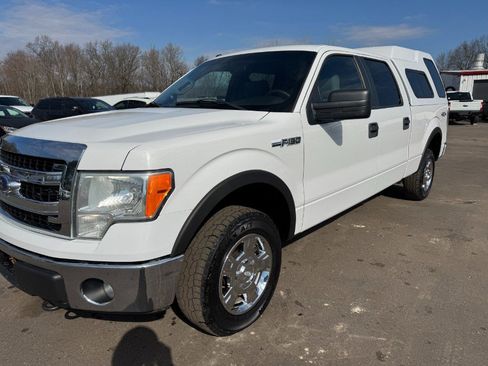 Used 2014 Ford F150 XLT w/ Trailer Tow Package image 9